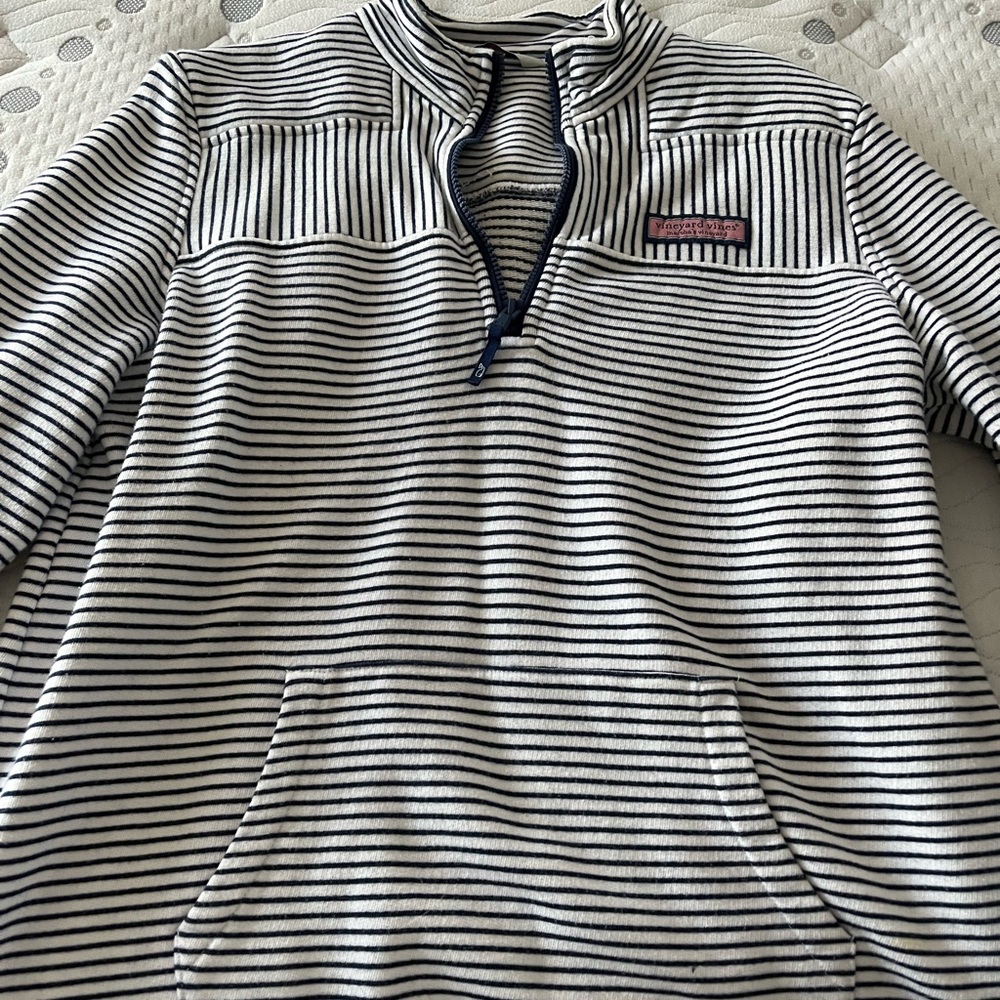 Vineyard Vines Tunic length pullover